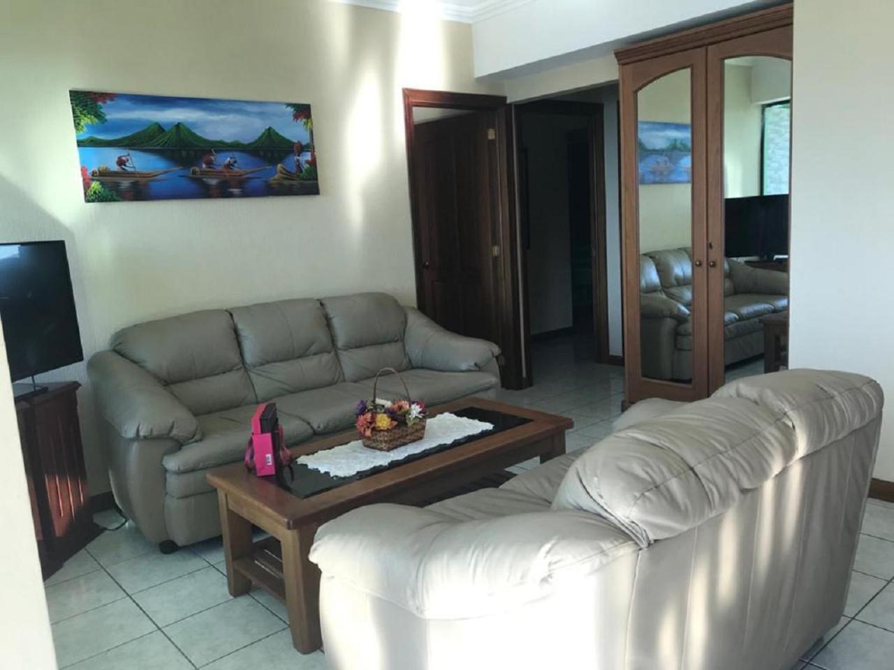 Apartamento Torres de Atitlan Panajachel Kültér fotó