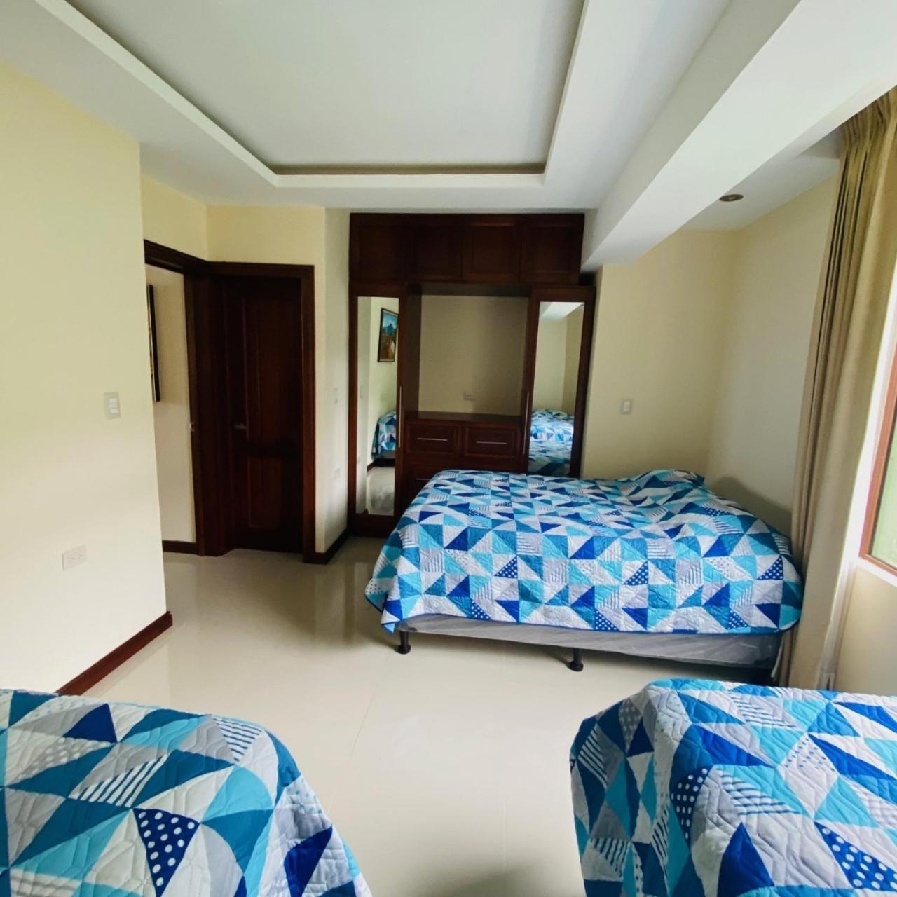 Apartamento Torres de Atitlan Panajachel Kültér fotó