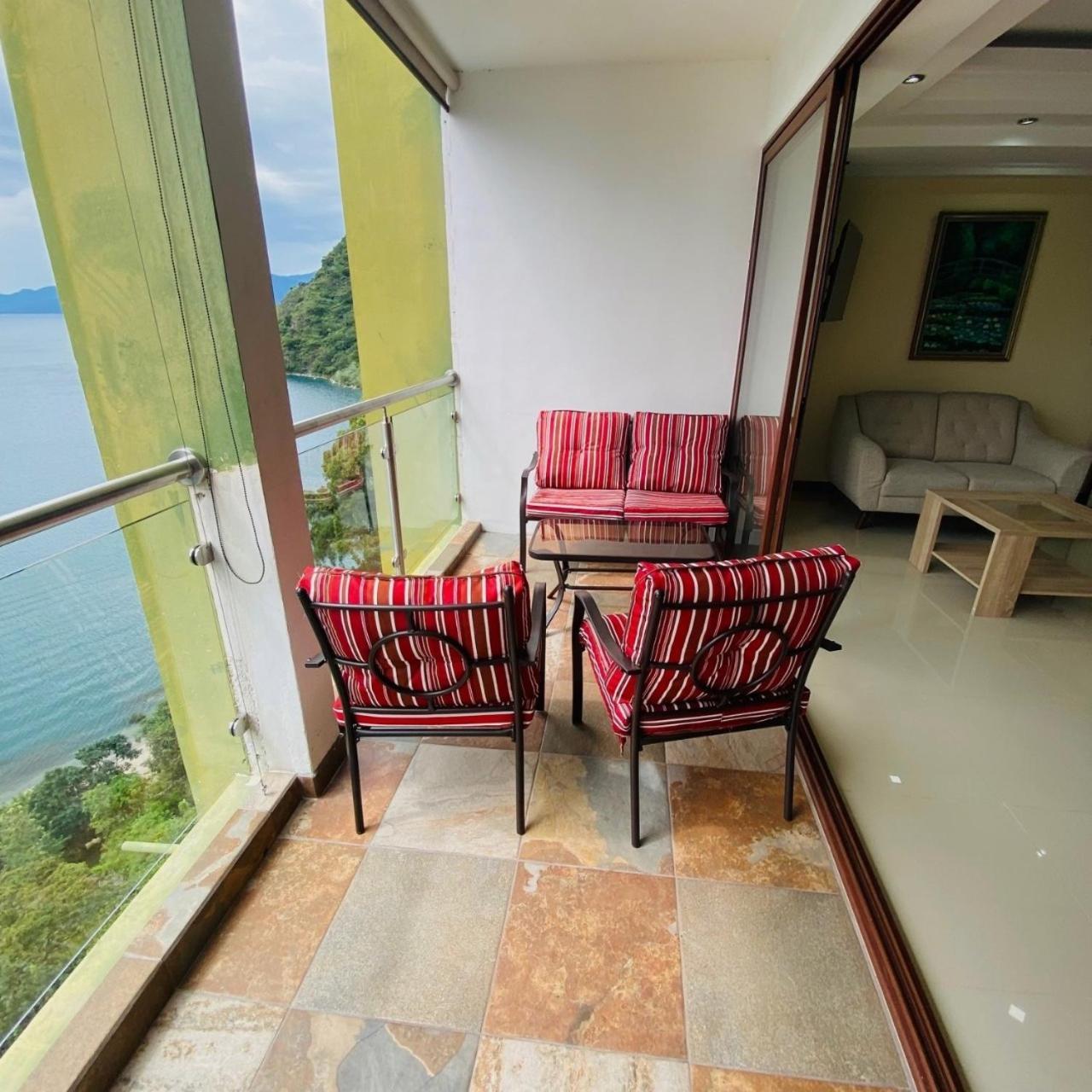 Apartamento Torres de Atitlan Panajachel Kültér fotó
